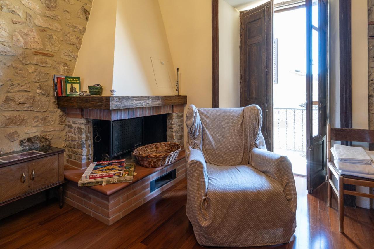 Casa Della Nonna Villa Caltavuturo Eksteriør bilde